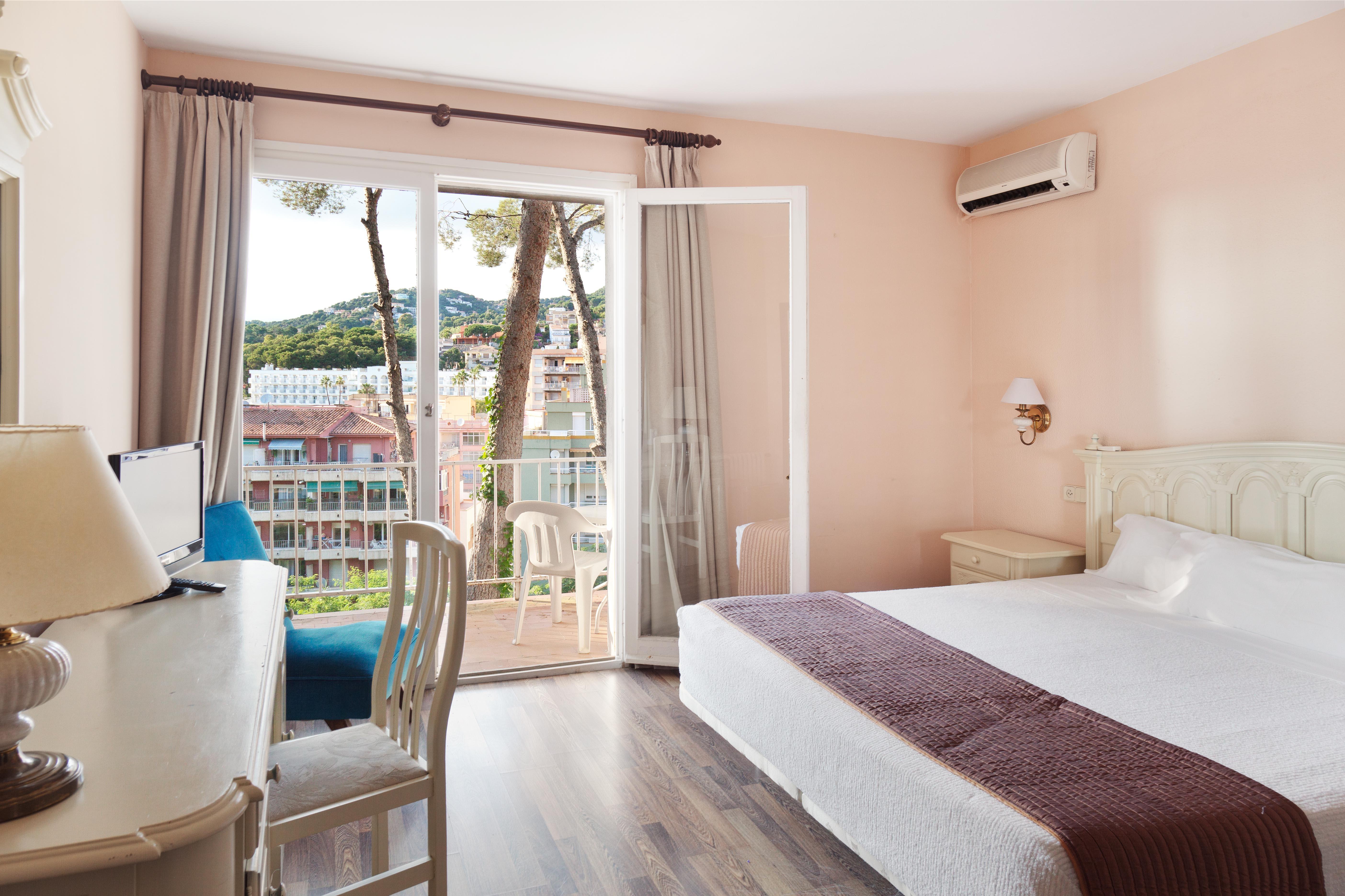 Roger De Flor By Seleqtta Hotel Lloret de Mar