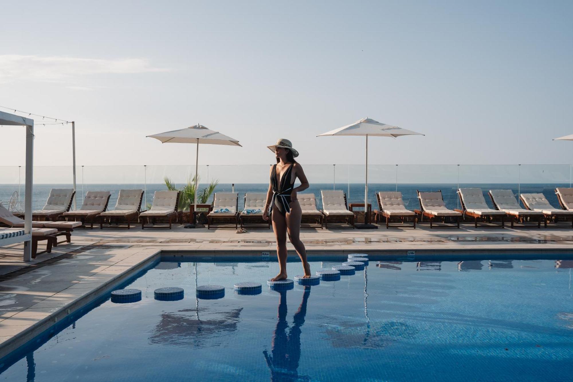 Roger De Flor Seleqtta Hotel